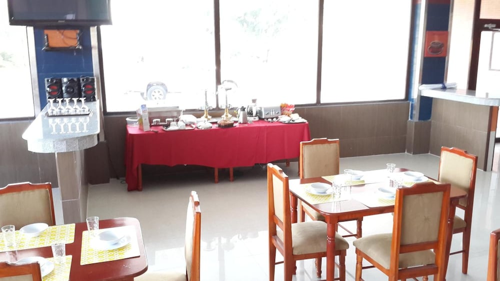 express inn coronado hotel and camping