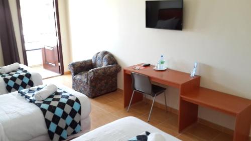 express inn coronado hotel and camping