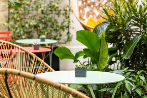 avalon cosy hotel paris gare du nord