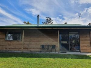 lake yalleena nature retreat