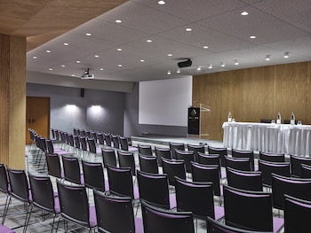 amira luxury resort and spa