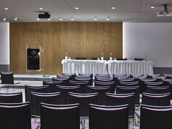 amira luxury resort and spa