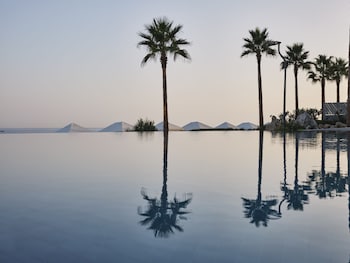 amira luxury resort and spa