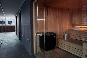 amira luxury resort and spa