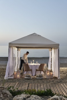 amira luxury resort and spa