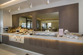 amira luxury resort and spa