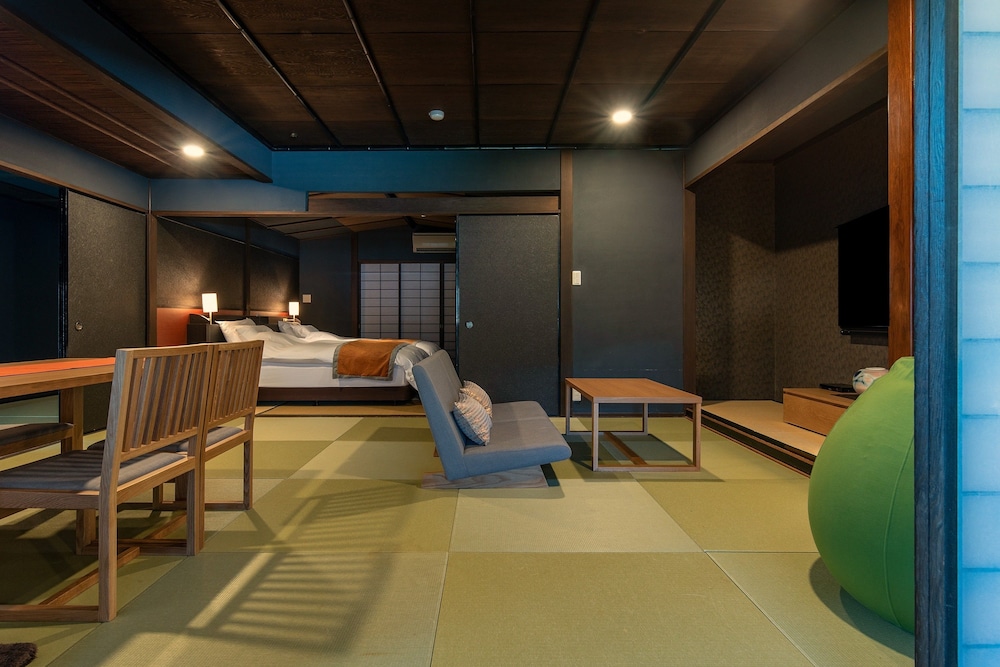 ishinoya