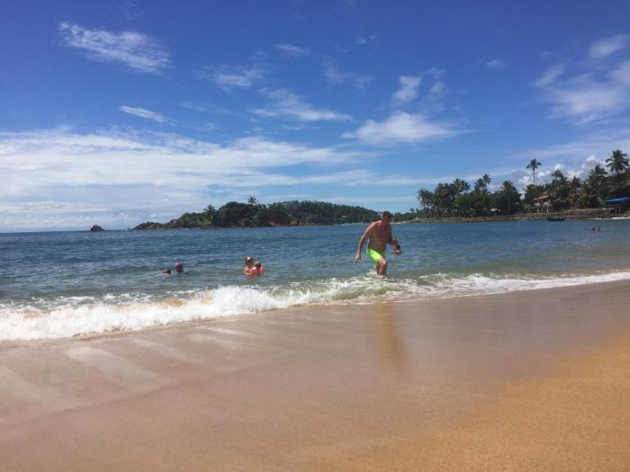 somerset mirissa beach