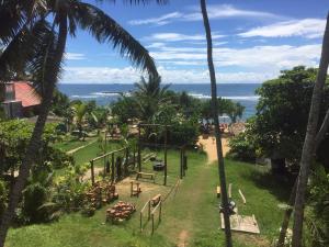 somerset mirissa beach