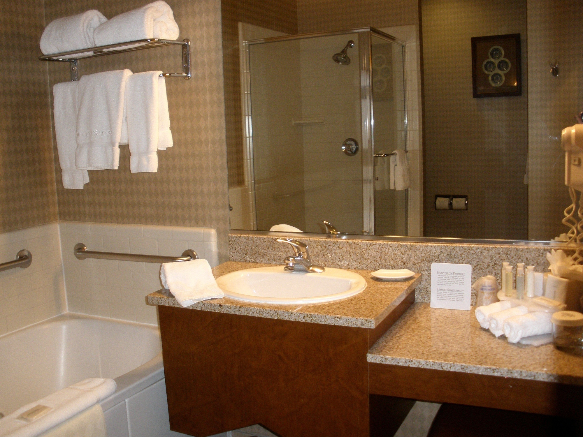 holiday inn express hotel and suites ventura by ihg