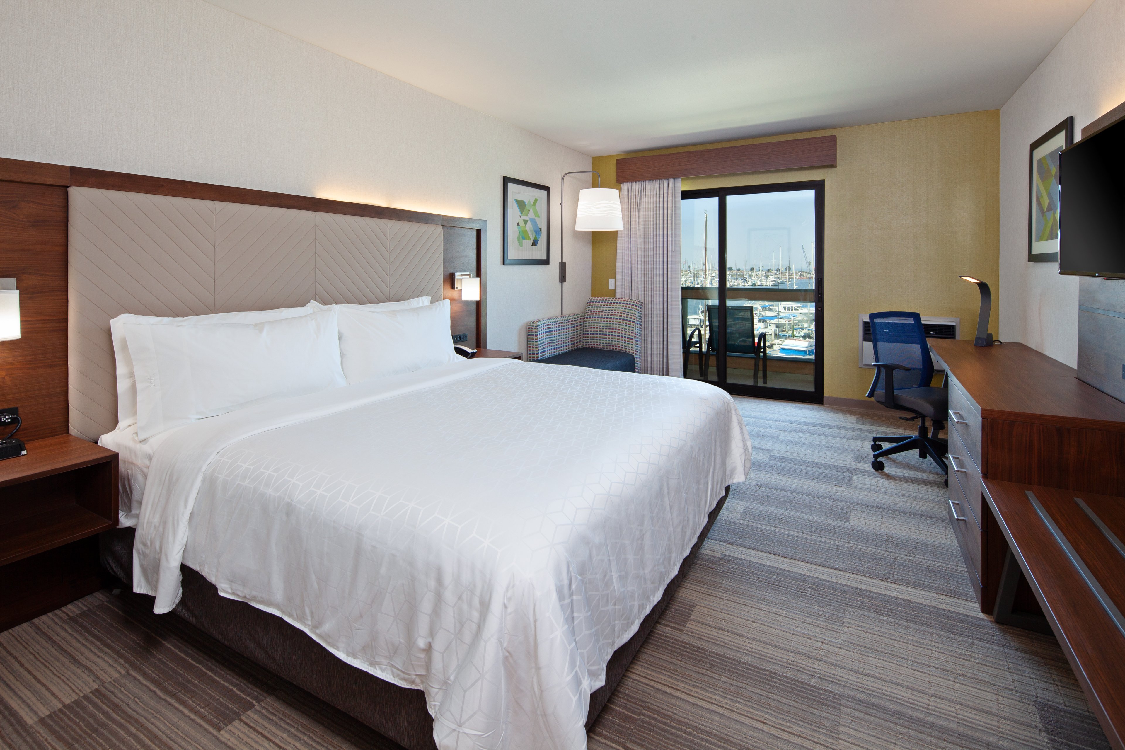 holiday inn express hotel and suites ventura by ihg