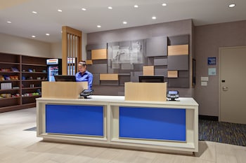 Holiday Inn Express Hotel & Suites Ventura By Ihg,Santa Barbara>>Oxnard,3 star
