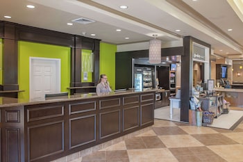 Hilton Garden Inn Pensacola Airport - Medical Center,Pensacola>>Ferry Pass,3 star