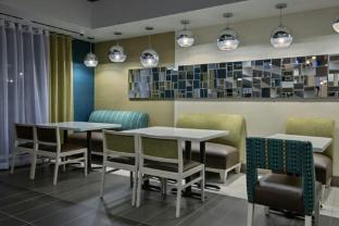 holiday inn express hotel and suites carlisle harrisburg area by ihg