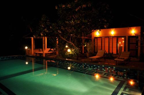 Bali Au Naturel - Adults Only,,3 star