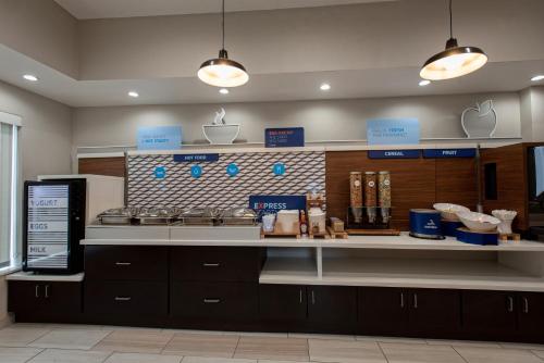 holiday inn express and suites port aransas beach area by ihg