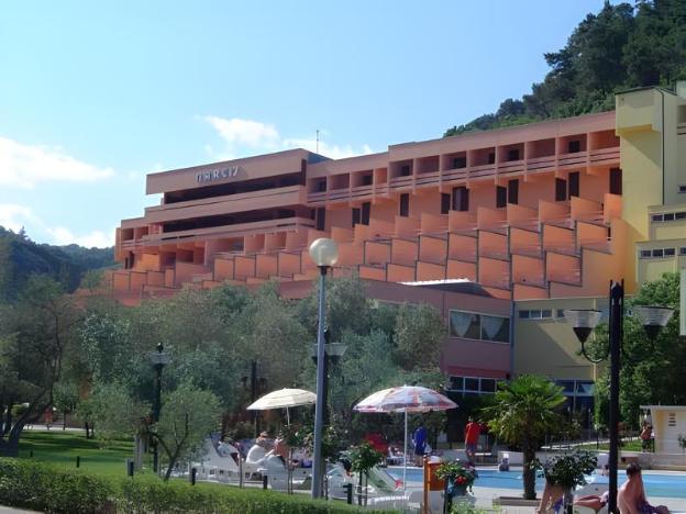 maslinica narcis hotel