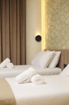 hotel brooklyn vlore