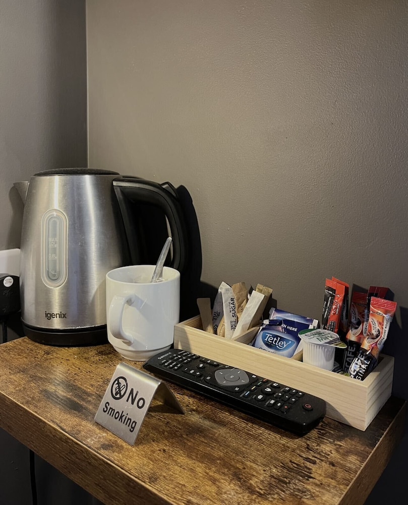 the wellington hotel birmingham budget hotel near o2 academy