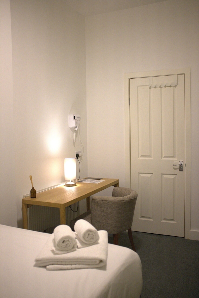 the wellington hotel birmingham budget hotel near o2 academy