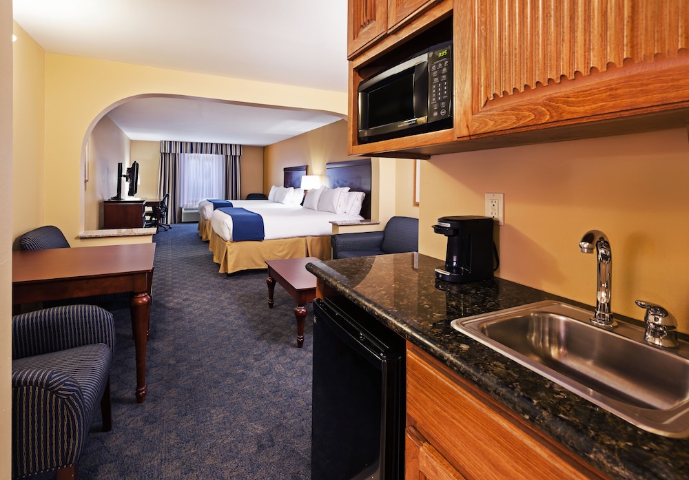 holiday inn express and suites corpus christi nw calallen