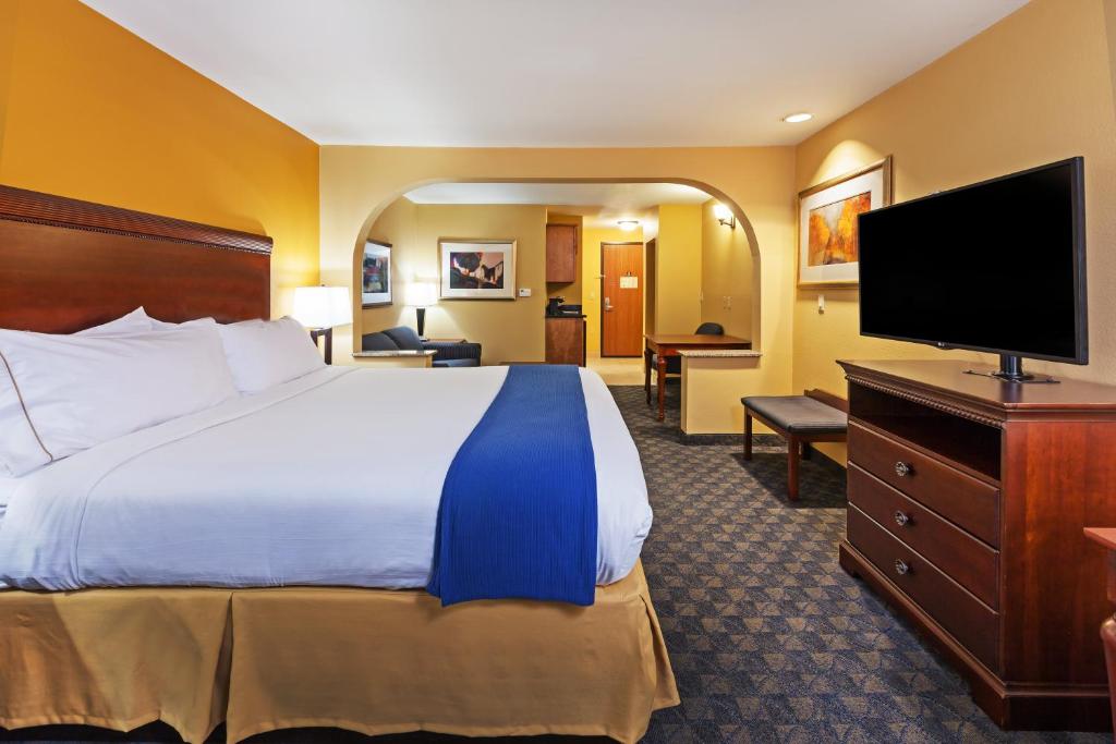 holiday inn express and suites corpus christi nw calallen