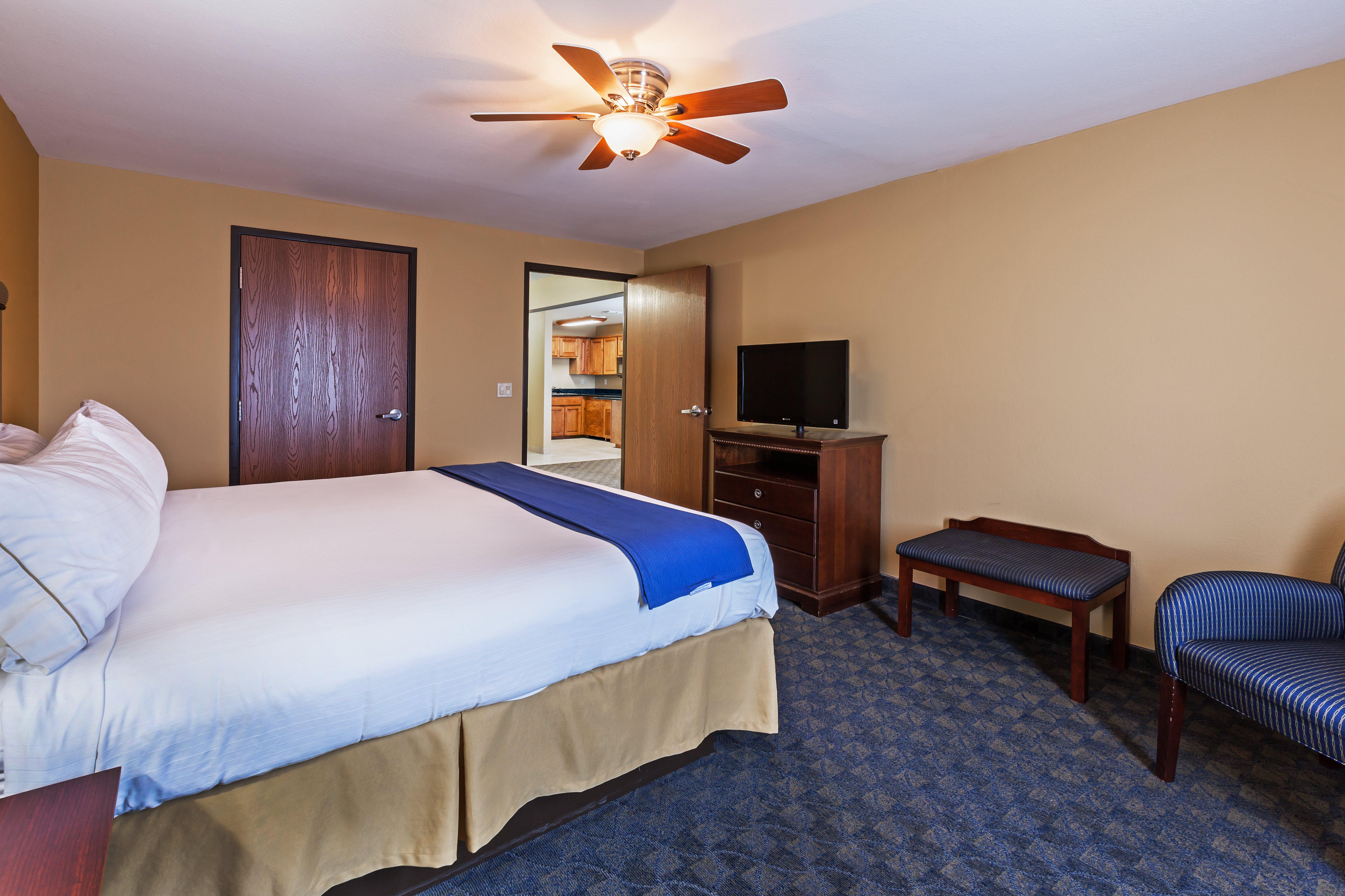 holiday inn express and suites corpus christi nw calallen
