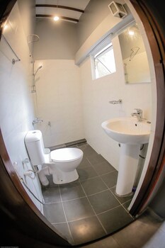 funk bunk tourist inn