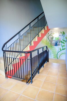 funk bunk tourist inn