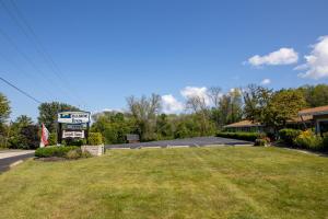 hillside inn
