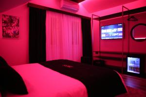 Dark Boutique Hotel,,2 star