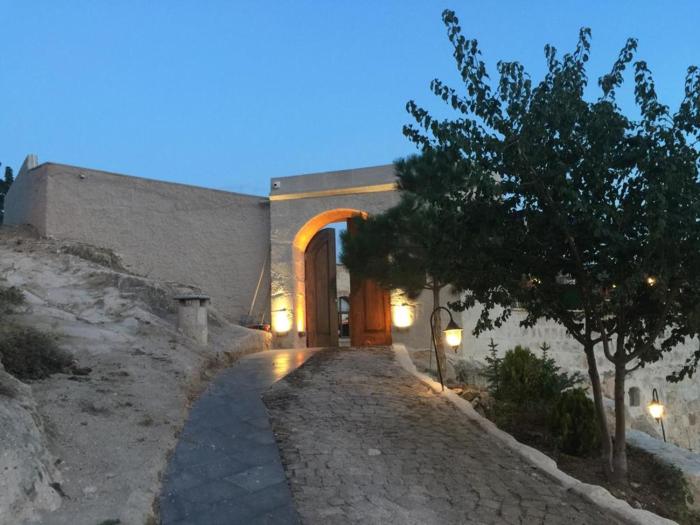 lavender cave hotel