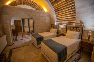 lavender cave hotel