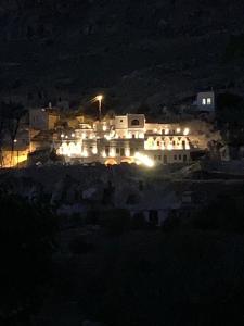 lavender cave hotel
