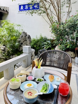 san po hotel