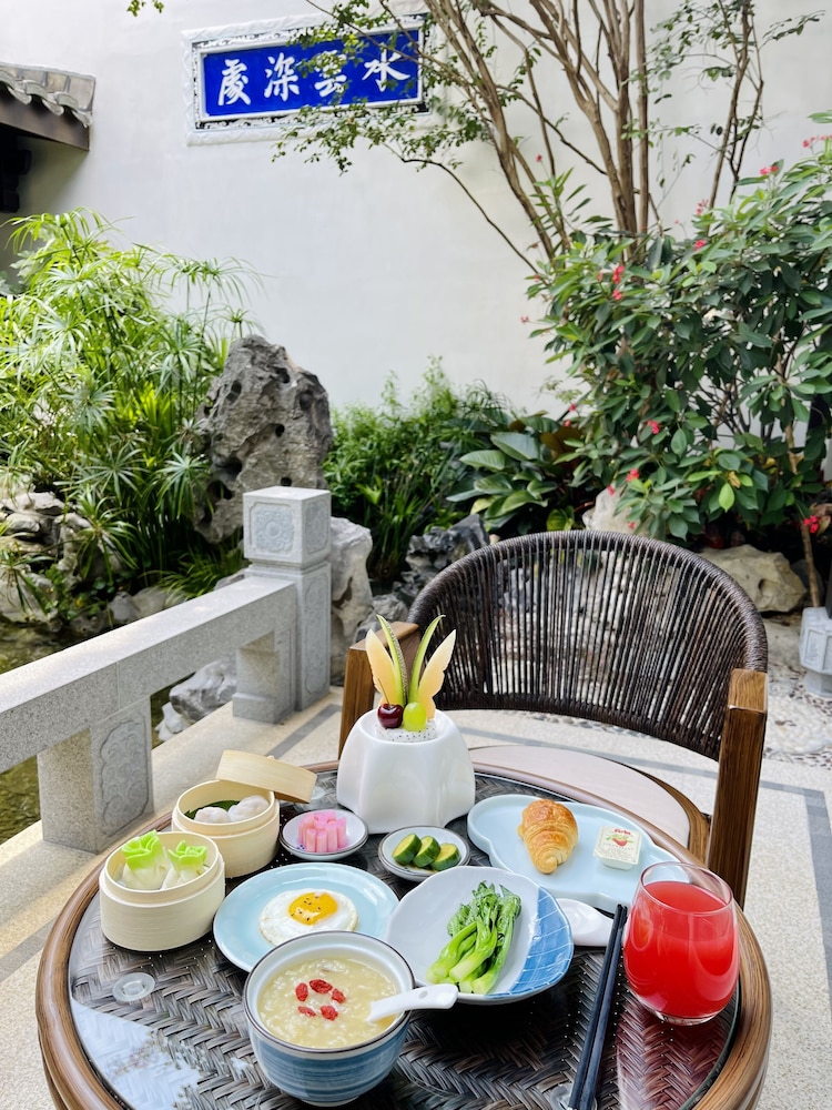 san po hotel