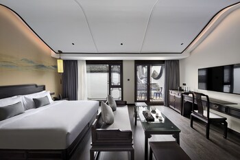 san po hotel