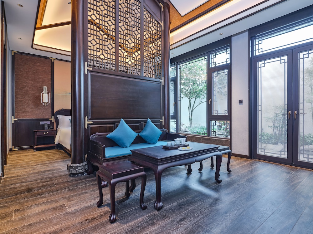 san po hotel