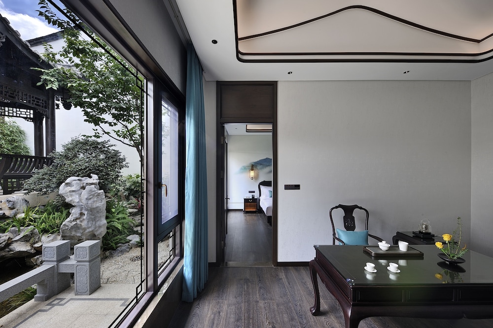 san po hotel