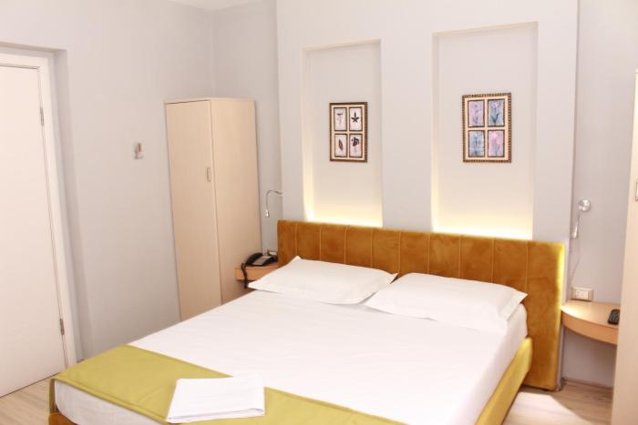 theranda boutique hotel