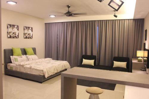 de houz setia alam trefoil homestay