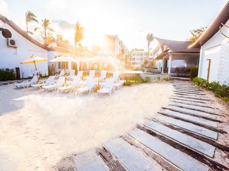 The Samui Beach Resort,,4 star