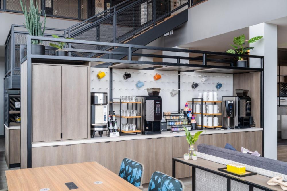 atwell suites denver airport tower road an ihg hotel