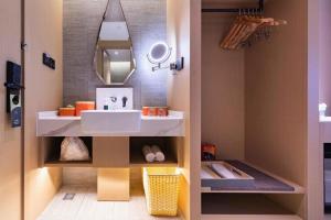 atour hotel jinan quancheng plaza kuanhouli