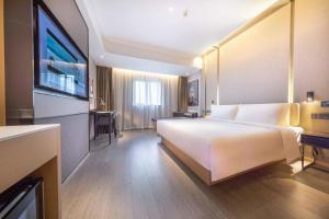 atour hotel jinan quancheng plaza kuanhouli