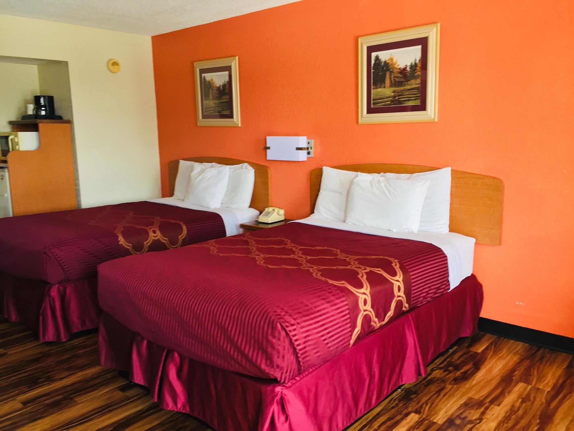 bear mount inn and suites