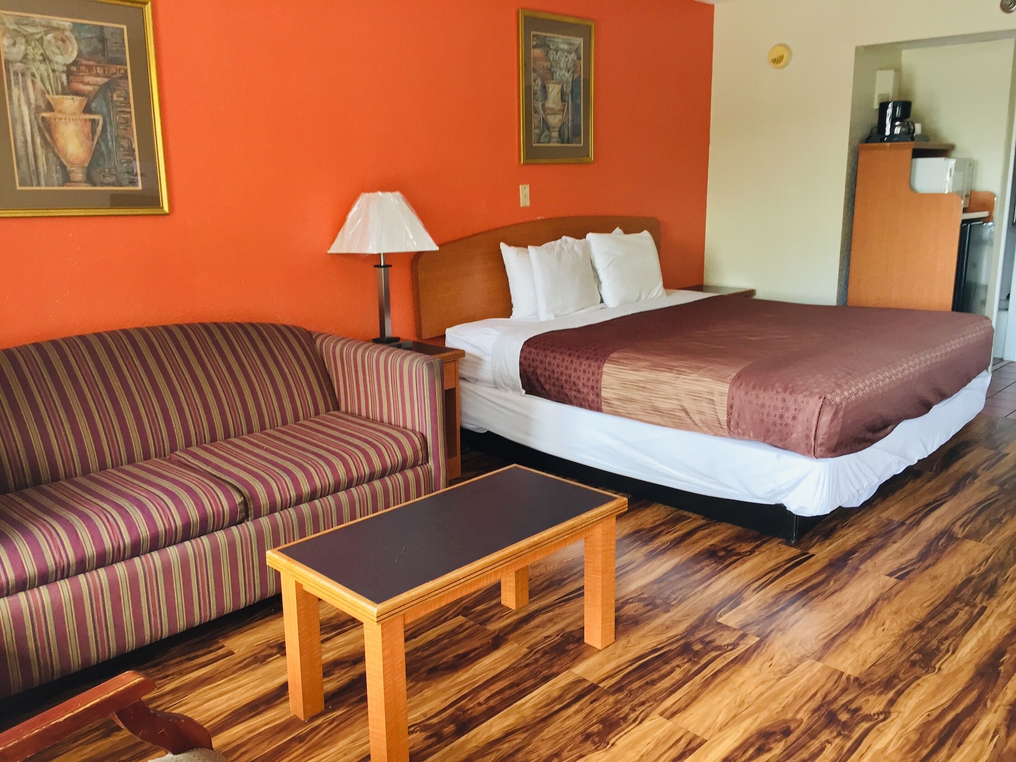 bear mount inn and suites