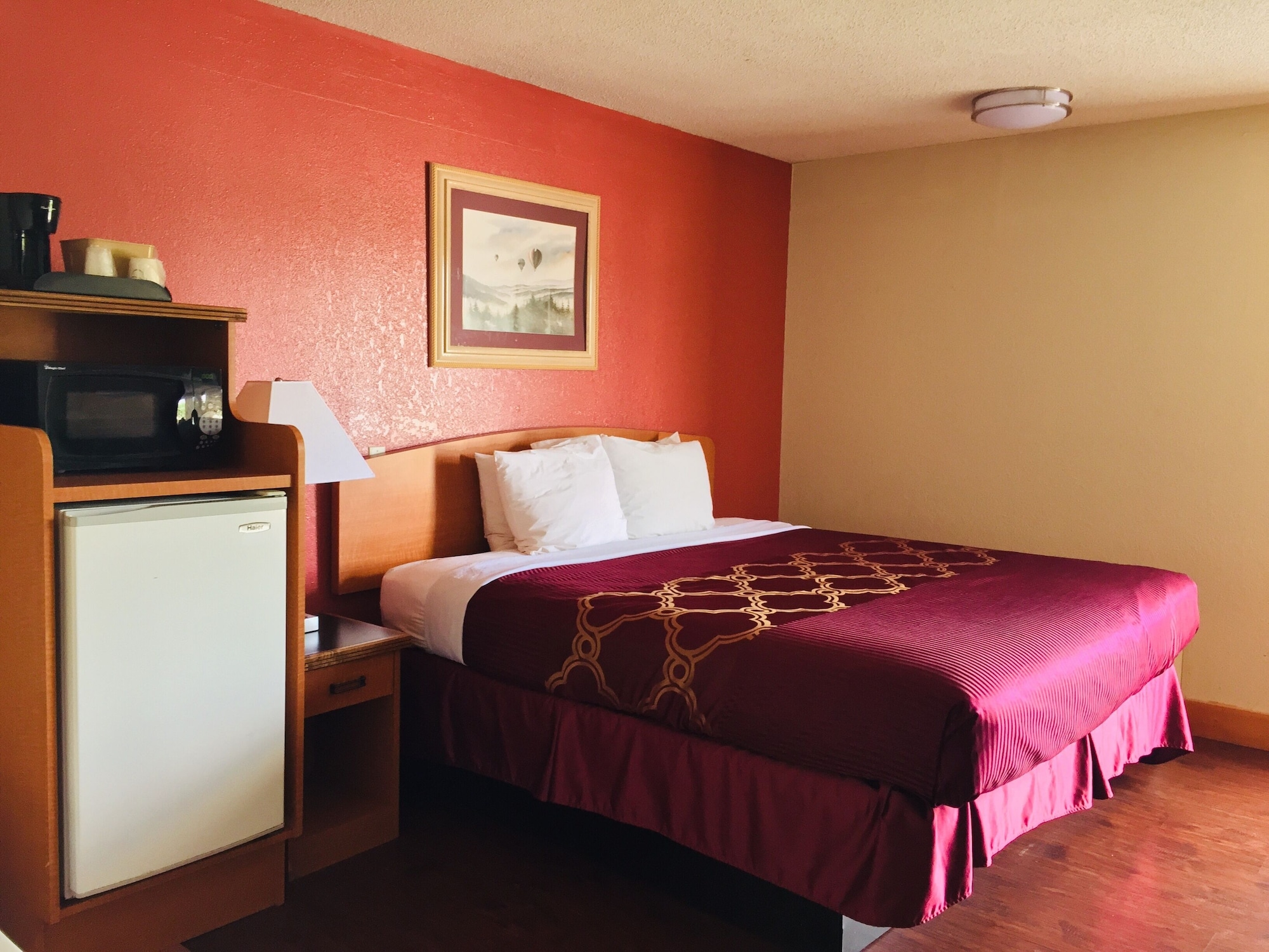 bear mount inn and suites