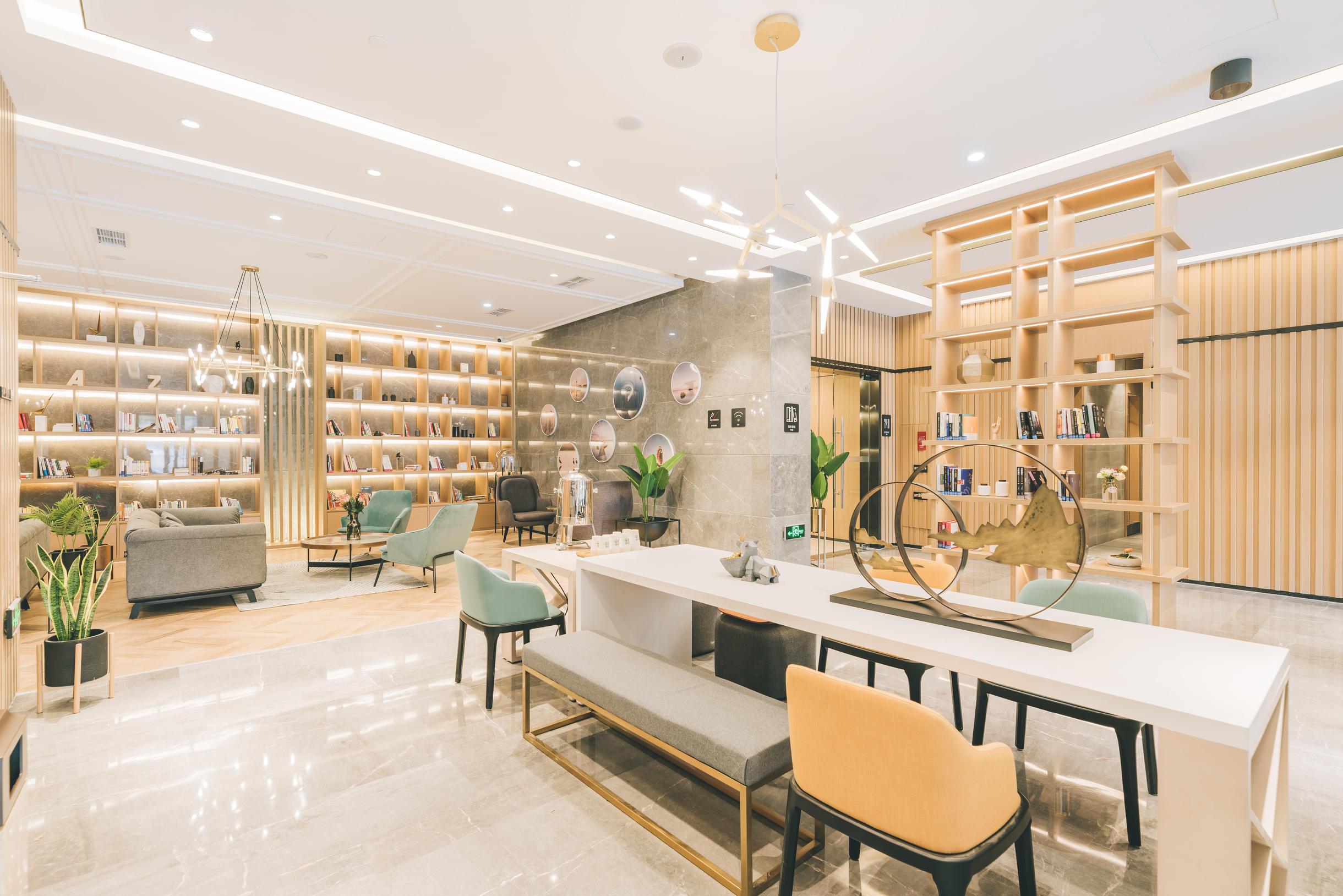 atour hotel changshu changjiang road