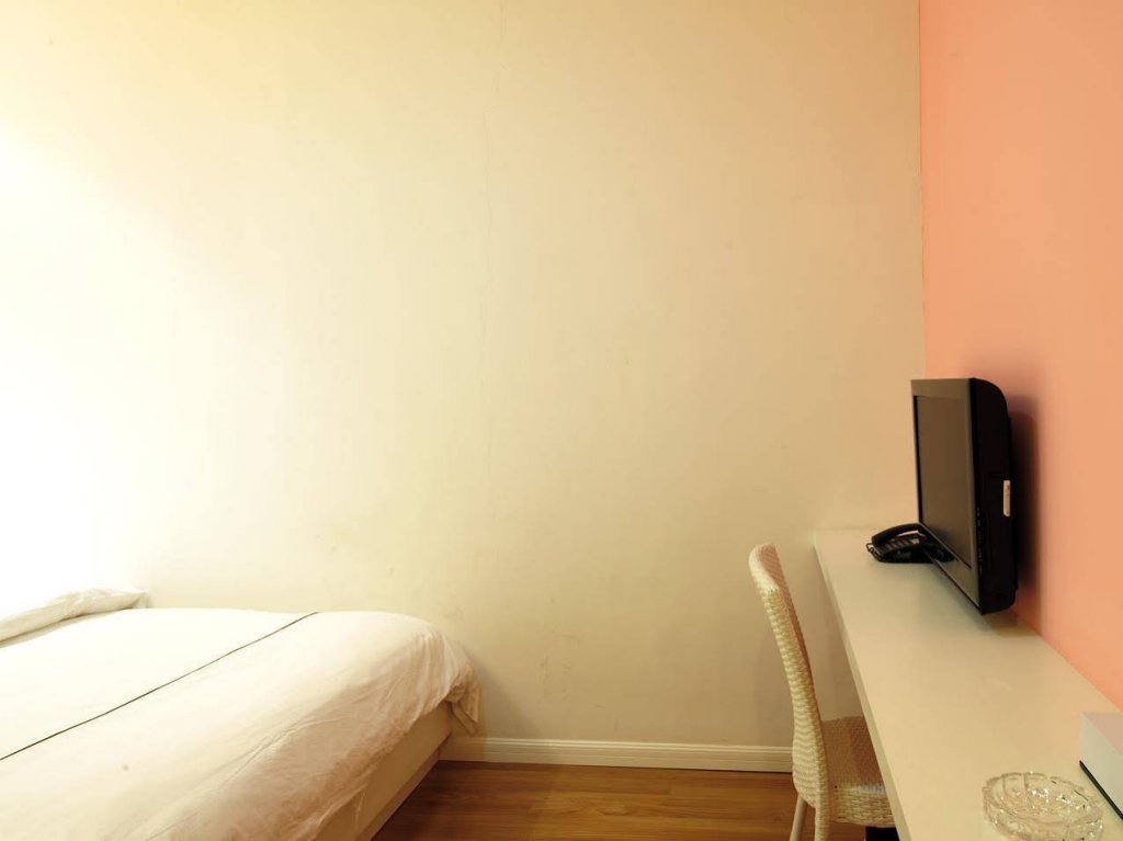 spring time hotel
